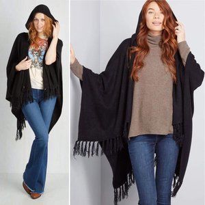 NWT Modcloth Upstate Swank Shawl